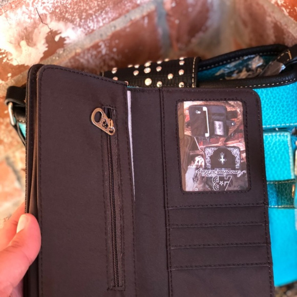American Bling Concealed Carry Crossbody+ Wallet! - Picture 3 of 6